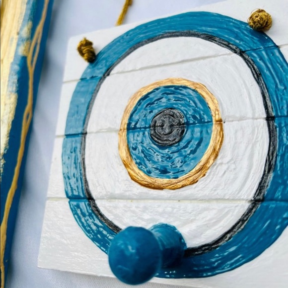 Deep Blue & Metallic Gold Evil Eye Painting on Wood Block with Knob & Gold Rope - Picture 3 of 7